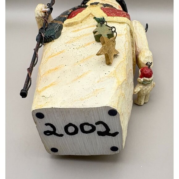 Vintage Rustic Snowman Christmas Figurine with Birdhouse Carved Folk Art Style - Picture 7 of 10